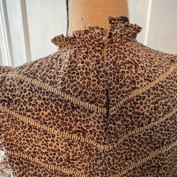 In Loom cheetah print L flowing ruffle dress - Picture 3 of 5